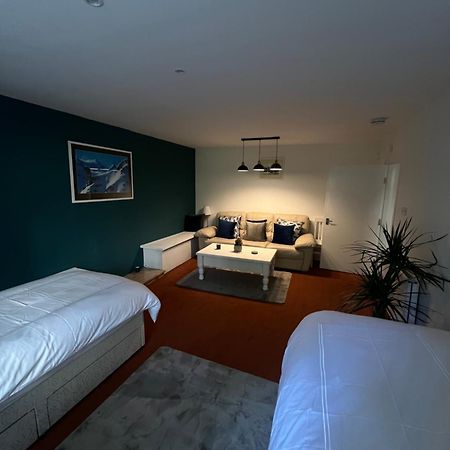 Newtown Appertment Apartment เอดินบะระ ภายนอก รูปภาพ